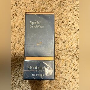 Skinbetter Science AlphaRet Overnight Cream - Navy & Gold Box